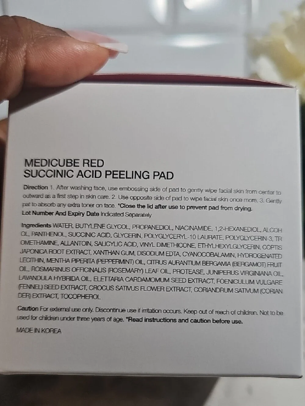 Medicube Red Succinic Acid Peeling Pad - Red Toner Pads!